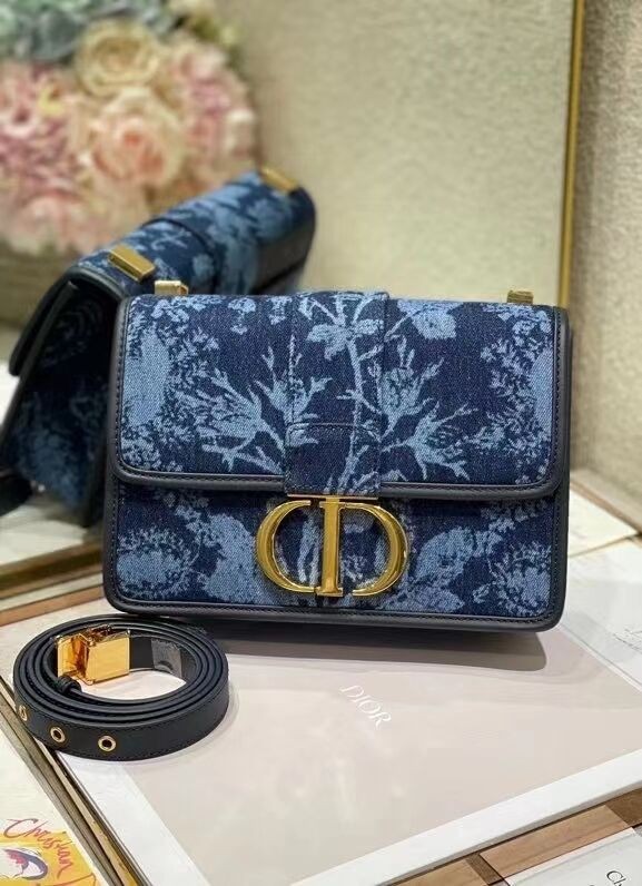 30 MONTAIGNE BAG Blue Dior Flowers Denim M9203UJD JH06724OG45