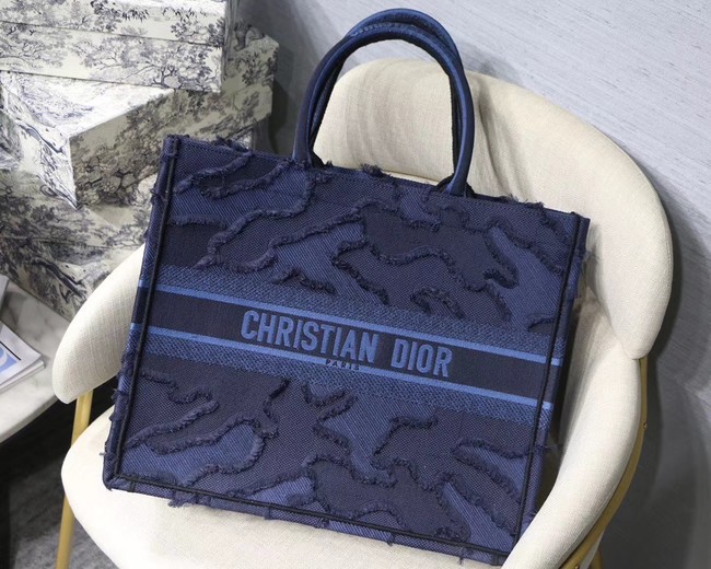 DIOR BLUE DIOR BOOK TOTE CAMOUFLAGE EMBROIDERED CANVAS BAG M1286 JH07081ha26