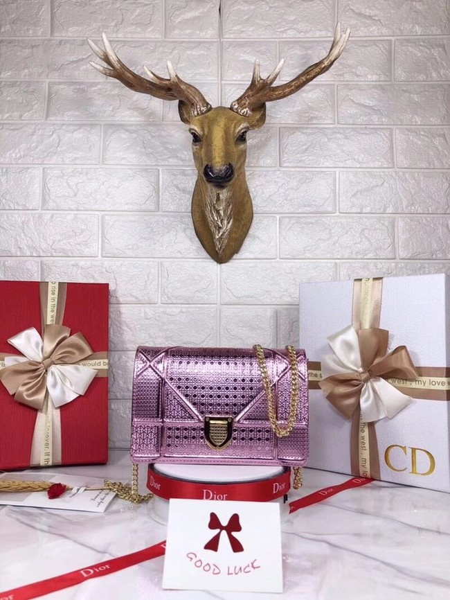 Top Imitation DIORAMA BAG IN PINK-TONE METALLIC CALFSKIN WITH MICRO-CANNAGE MOTIF M0422 JH07538EE80