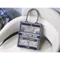 High Imitation MOON VERTICAL DIOR BOOK TOTE TAROT EMBROIDERED CANVAS BAG M1272Z-3 JH07121vF44
