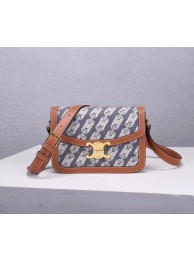 Celine TEEN TRIOMPHE BAG IN TRIOMPHE CANVAS AND CALFSKIN CL87368 blue JH05837eI70