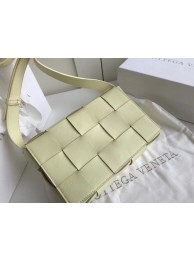 Copy High Quality Bottega Veneta Sheepskin Weaving Original Leather 578004 Light green JH09271xG96