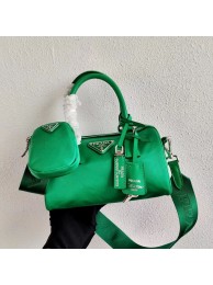 Replica Top Prada Re-Edition 2005 top-handle bag 1PR846 green JH05006Lo91