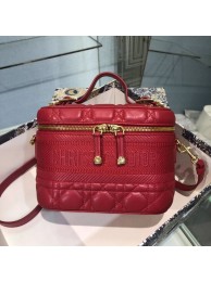 Top Replica DIOR SMALL DIORTRAVEL VANITY CASE Cannage Lambskin S5488U red JH06830Qt73