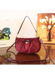 Top Replica Prada Nylon cloth casual bag BN2043 red JH05650Qt73